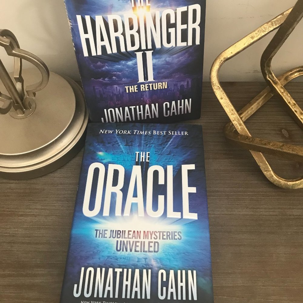 Bundle Johnathan Cahn books: Harbinger II and Oracle